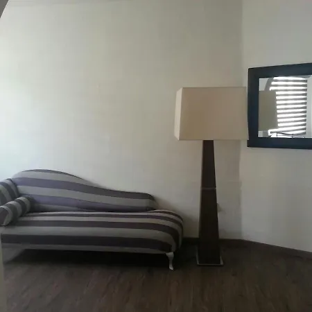 Apartment Seaside For Shared Joy *